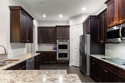2112 Carroll Landing Drive, Tampa, FL 33612 - Photo 11