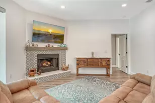 5101 Sunnydale Cir N, Sarasota, FL 34233 - Photo 7