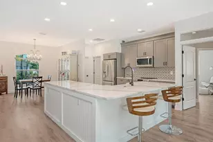 5101 Sunnydale Cir N, Sarasota, FL 34233 - Photo 11