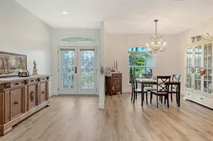 5101 Sunnydale Cir N, Sarasota, FL 34233 - Photo 17