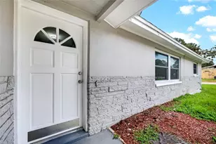 5627 Berlin Dr, Port Richey, FL 34668 - Photo 5