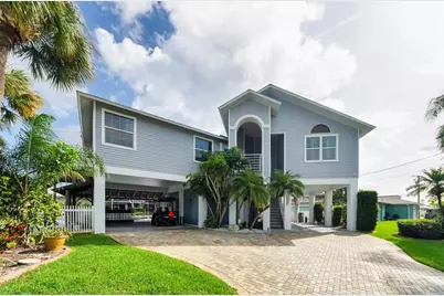 8001 Brighton Drive, Port Richey, FL 34668 - Photo 15