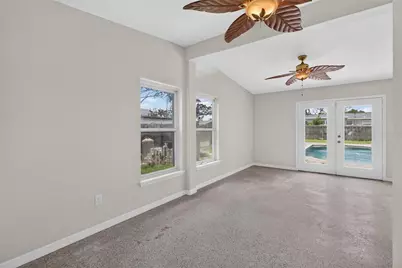 120 81st Avenue NE, Saint Petersburg, FL 33702 - Photo 29