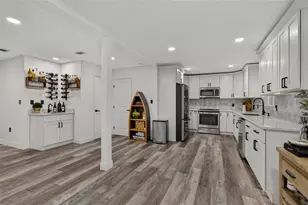 1435 Burning Tree Rd, Tarpon Springs, FL 34689 - Photo 19