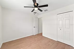 31522 Triborough Dr, Wesley Chapel, FL 33545 - Photo 27