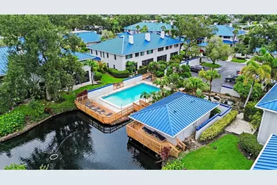 1683 Watermark Circle NE, Saint Petersburg, FL 33702 - Photo 33