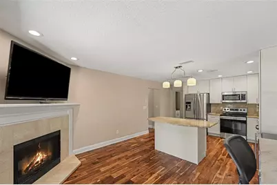 1683 Watermark Circle NE, Saint Petersburg, FL 33702 - Photo 5