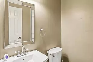 1683 Watermark Cir NE, Saint Petersburg, FL 33702 - Photo 27