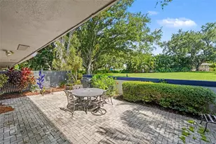 1683 Watermark Cir NE, Saint Petersburg, FL 33702 - Photo 29