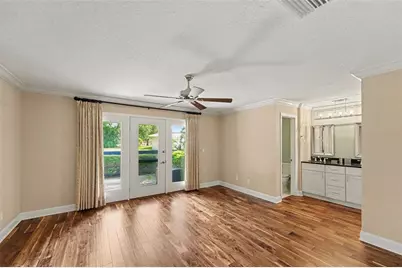 1683 Watermark Circle NE, Saint Petersburg, FL 33702 - Photo 23