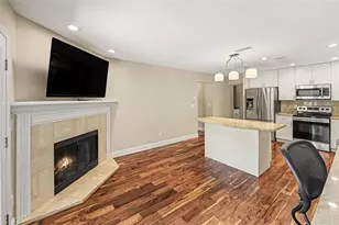 1683 Watermark Cir NE, Saint Petersburg, FL 33702 - Photo 5