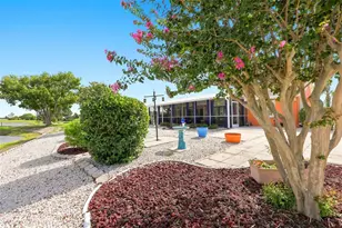 1002 El Rancho Dr, Sun City Center, FL 33573 - Photo 39