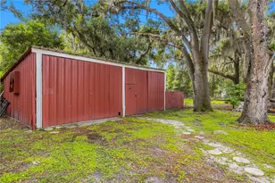 2118 E Keysville Rd, Lithia, FL 33547 - Photo 31