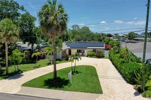 5119 Venetian Blvd NE, Saint Petersburg, FL 33703 - Photo 3