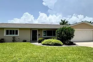 4052 14th Way NE, Saint Petersburg, FL 33703 - Photo 3
