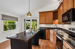 5731 28th Ave S, Gulfport, FL 33707 - Photo 9