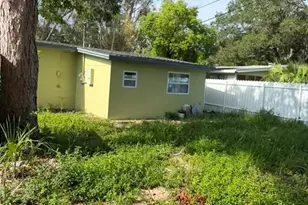 755 N 75th Ave N, Saint Petersburg, FL 33702 - Photo 13