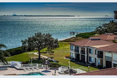 6104 Palma Del Mar Boulevard S #304, Saint Petersburg, FL 33715 - Photo 1
