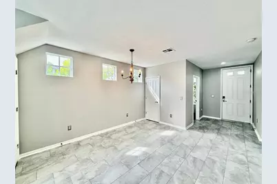 10653 Marsha Drive, New Port Richey, FL 34655 - Photo 9