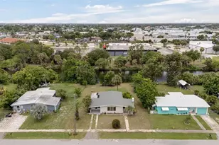 3213 Normandy Dr E, Port Charlotte, FL 33952 - Photo 19