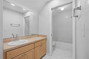 10215 Lakeside Vista Dr, Riverview, FL 33569 - Photo 27