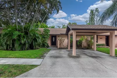 7254 55th Avenue N, Saint Petersburg, FL 33709 - Photo 1