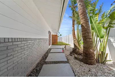 11050 7th Street E, Treasure Island, FL 33706 - Photo 55