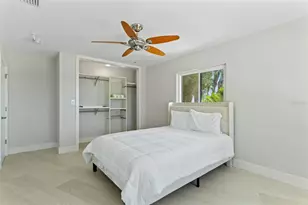 11050 7th St E, Treasure Island, FL 33706 - Photo 53