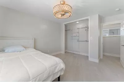 11050 7th Street E, Treasure Island, FL 33706 - Photo 35