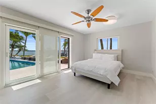 11050 7th St E, Treasure Island, FL 33706 - Photo 39