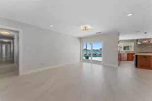 11050 7th St E, Treasure Island, FL 33706 - Photo 21