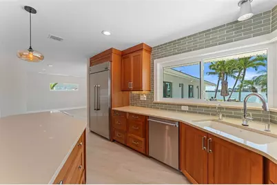 11050 7th Street E, Treasure Island, FL 33706 - Photo 29
