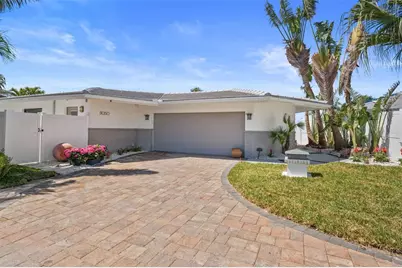 11050 7th Street E, Treasure Island, FL 33706 - Photo 47