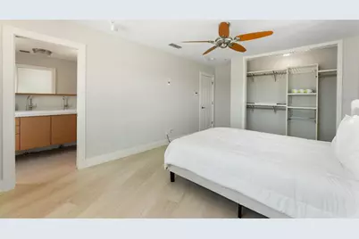 11050 7th Street E, Treasure Island, FL 33706 - Photo 45