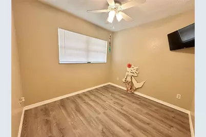 7507 Coral Vine Lane, Tampa, FL 33619 - Photo 17