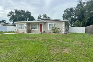7507 Coral Vine Ln, Tampa, FL 33619 - Photo 3