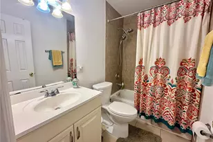 7507 Coral Vine Ln, Tampa, FL 33619 - Photo 19
