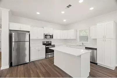 4352 9th Avenue S, Saint Petersburg, FL 33711 - Photo 7