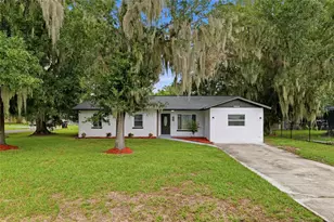2419 Ridgeview Dr, Lakeland, FL 33810 - Photo 3