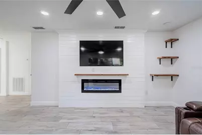 640 Orange Valley Circle, Lakeland, FL 33813 - Photo 3