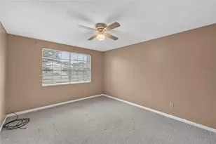 3414 King George Ln, Seffner, FL 33584 - Photo 7