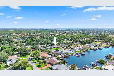 1067 44th Avenue NE, Saint Petersburg, FL 33703 - Photo 29