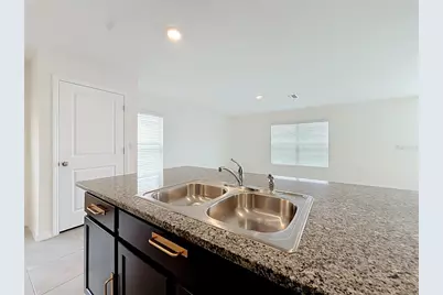 35288 Spruce Knob Court, Dade City, FL 33525 - Photo 17