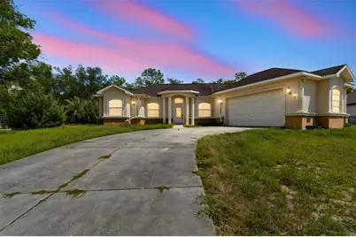 37 Greenpark Boulevard, Homosassa, FL 34446 - Photo 1