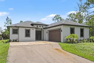 2420 52nd Ave NE, Naples, FL 34120 - Photo 3