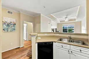 4221 W Spruce St, Tampa, FL 33607 - Photo 9