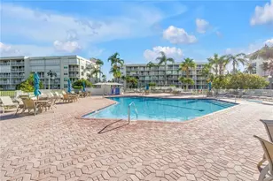 6001 Bahia Del Mar Cir, Saint Petersburg, FL 33715 - Photo 29