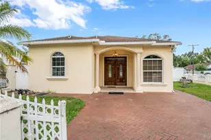 6922 N Hale Ave, Tampa, FL 33614 - Photo 19