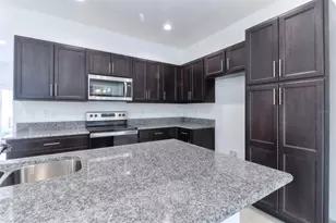 3407 E Louisiana Ave, Tampa, FL 33610 - Photo 9