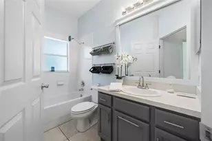 12707 Linda Dr, Tampa, FL 33612 - Photo 19